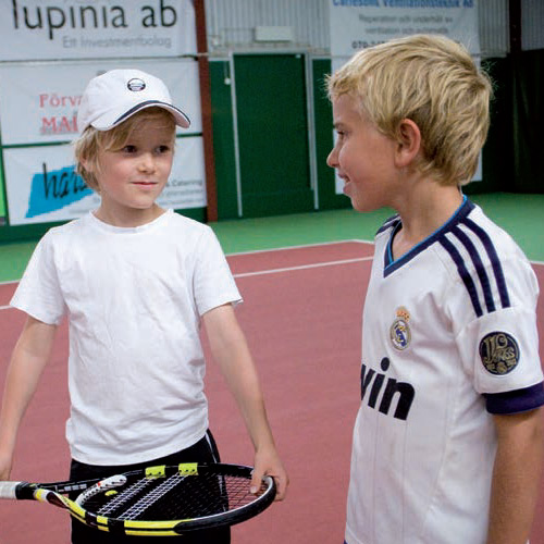 Nyström Invest sponsrar Fair Play TK. Fair Play TK är en av Sveriges främsta tennisklubbar.